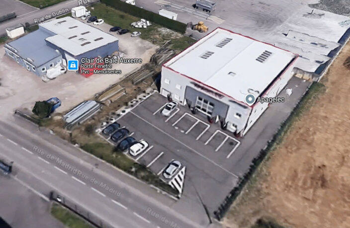 MONETEAU - PROCHE SORTIE 19 - A6 AUXERRE NORD - LOCAL D'ACTIVITE DE 520M² — photo 2