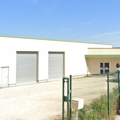 Commerce  309000 €