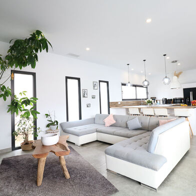 Maison 5 pièces 550000 €