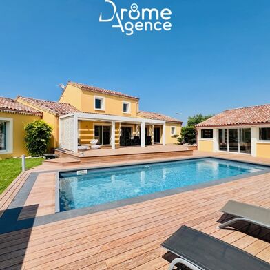 Maison 9 pièces 786000 €