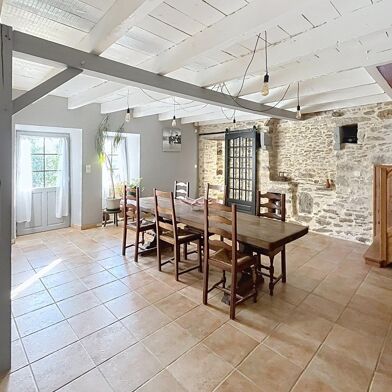 Maison 5 pièces 299000 €