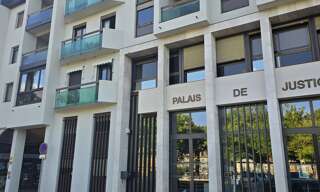 Garage  1118 m² à vendre à Bergerac (24100)