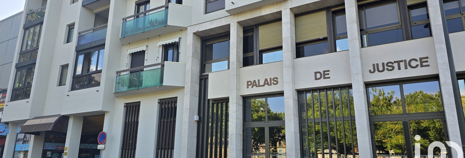 Garage  1118 m² à vendre à Bergerac (24100)