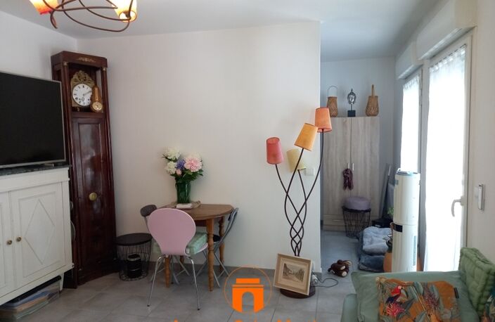 Studio — photo 2