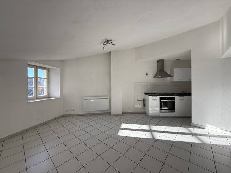 AUBENAS Centre - Appartement 2 pièces — photo 1