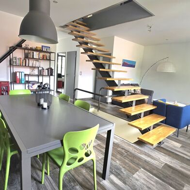 Maison 8 pièces 399000 €