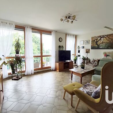 Appartement 4 pièces 235000 €