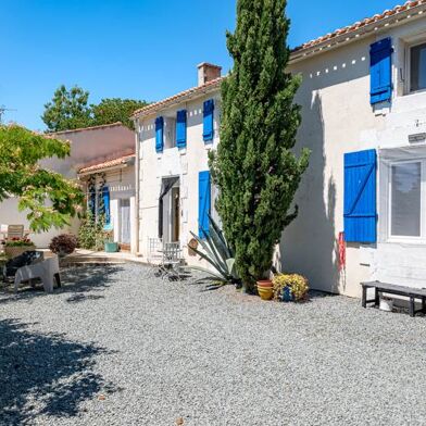 Maison 6 pièces 337920 €