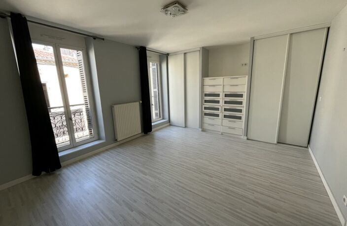 Maison de bourg de 4 pièces principales — photo 4