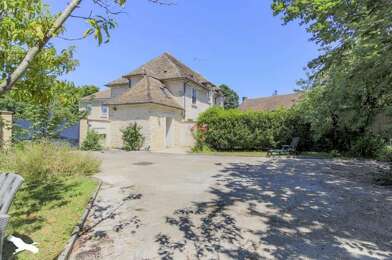 Appartement 3 pièces 241960 €
