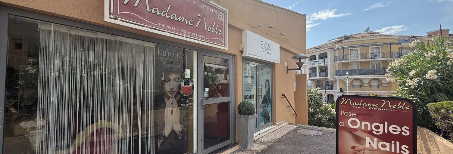 Commerce  28 m² à vendre à Sainte-Maxime (83120)