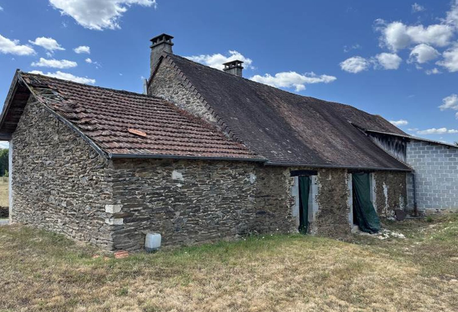 Ferme (tte) de 3 pièces principales — photo 1
