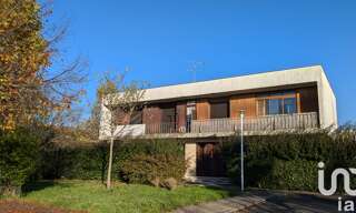 Immeuble  289 m² à vendre à Saint-Seurin-sur-l'Isle (33660)