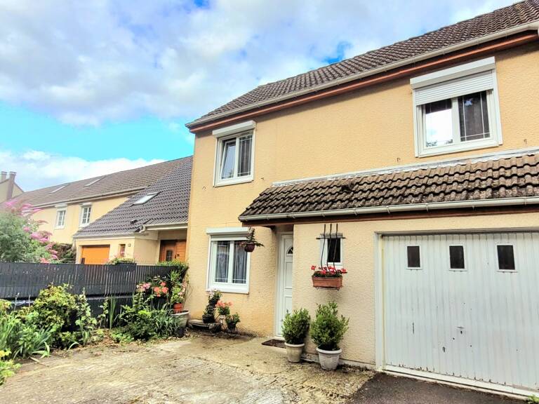 Vente Maison/villa 4 pièces — photo 1