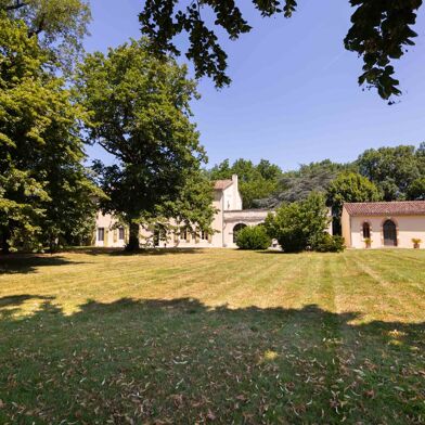 Maison 12 pièces 798000 €