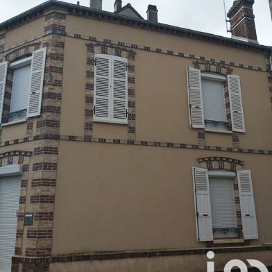 Maison 5 pièces 220000 €