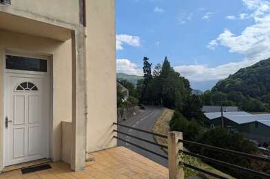 Immeuble  108600 €