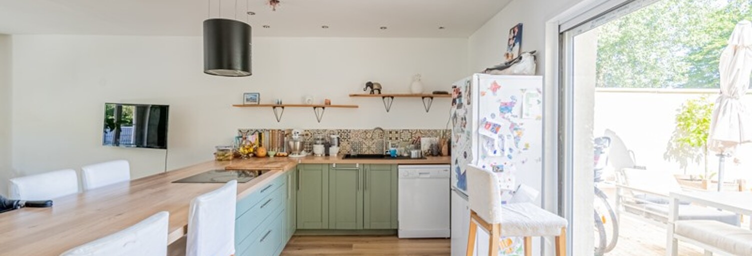 Maison 4 Pièces 115 m² à vendre à Fargues-Saint-Hilaire (33370)