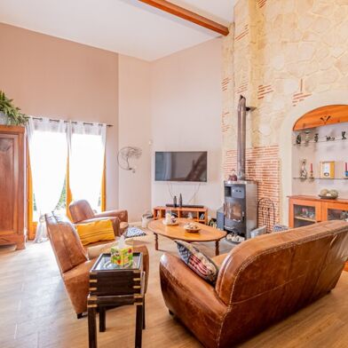 Maison 7 pièces 399000 €