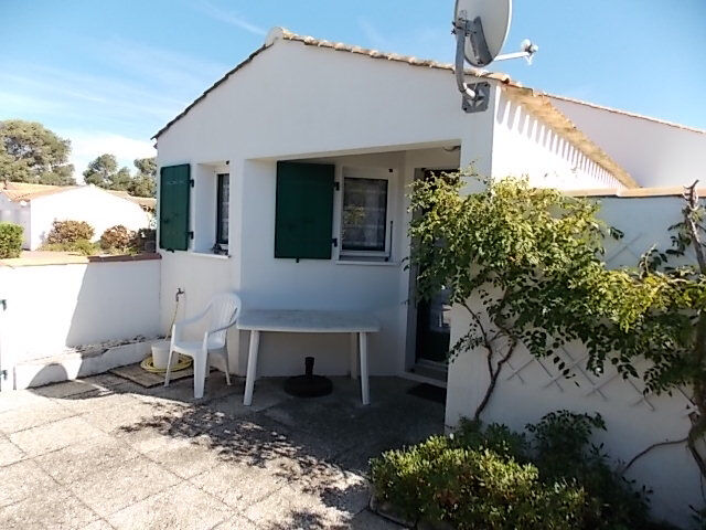 Villa / Maison  T1 à vendre Saint-Denis-d'Oléron 17650