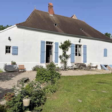 Maison 5 pièces 275000 €
