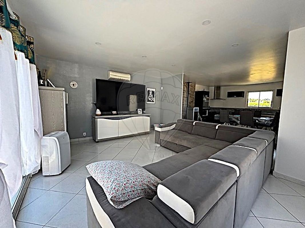 Villa / Maison  T4 à vendre Saint-Sulpice-de-Royan 17200