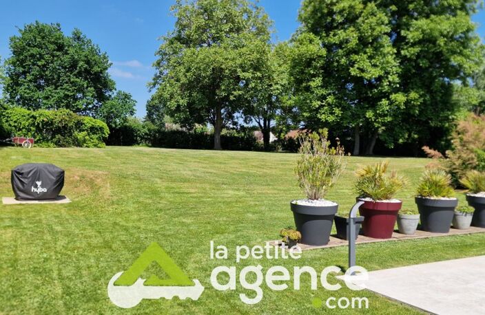 VORNAY : Très belle maison T4 édifié sur 2088 m2 de terrain — photo 2