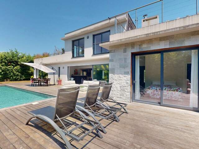 Villa contemporaine d’exception dans domaine privé sécurisé — photo du bien