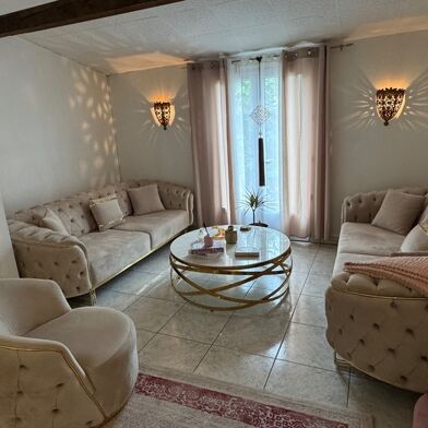 Maison 9 pièces 212000 €