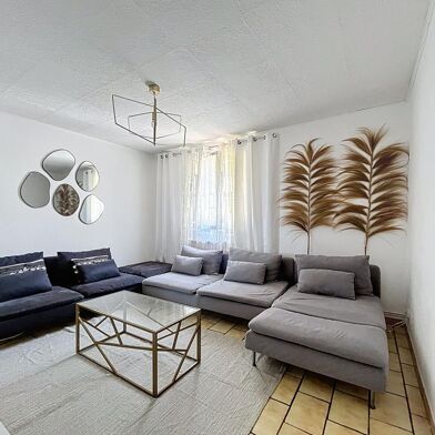 Appartement 4 pièces 115000 €