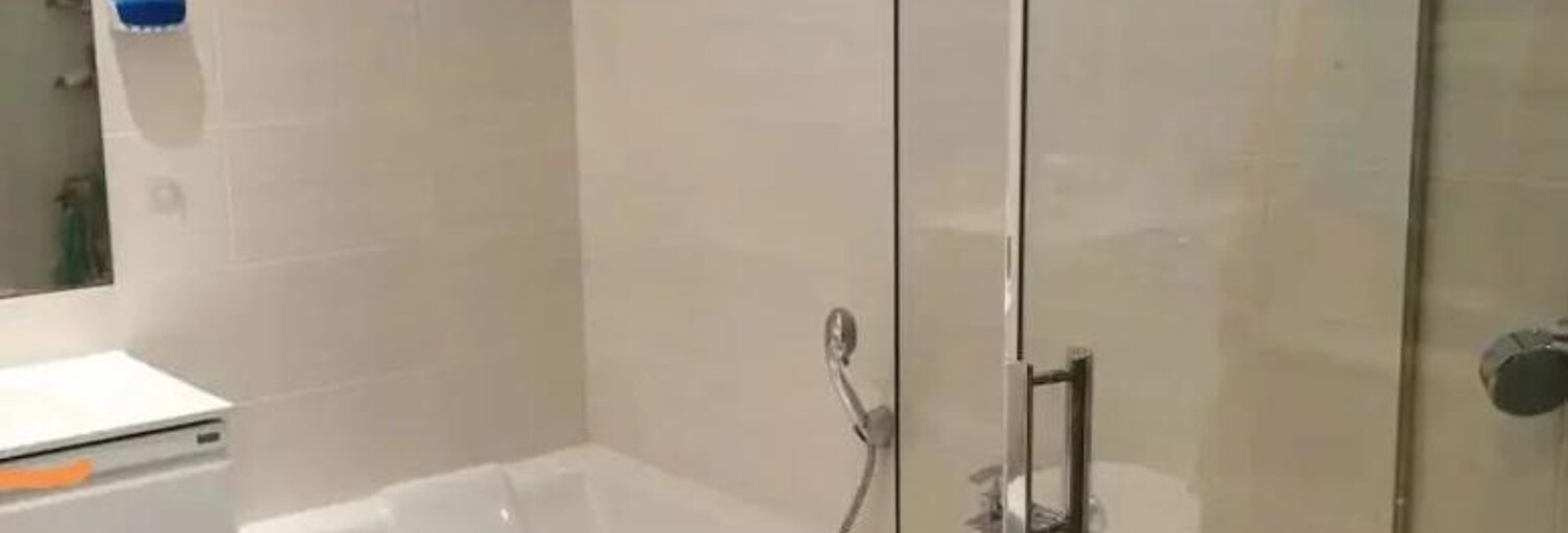 Maison 6 Pièces 190 m² à louer à Vallauris (06220)