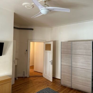 Appartement 1 pièces 900 €