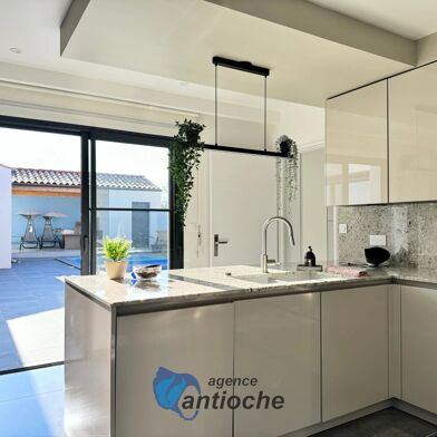 Maison 5 pièces 695000 €