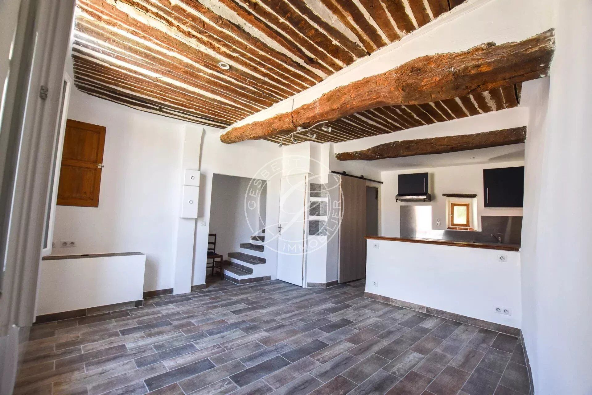 Maison de Village   T8 à vendre Flayosc 83780