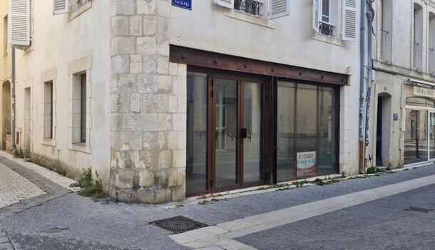 Local commercial  à louer Rochelle (La) 17000