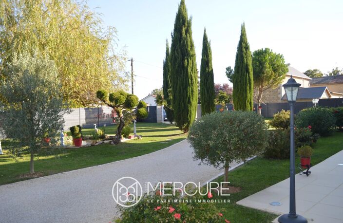 MAISON TYPE LONGERE AVEC PARC ARBORE — photo 4