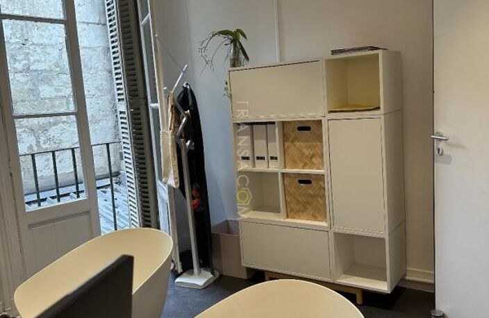 Bureau — photo 5