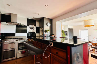 Maison 5 pièces 399000 €