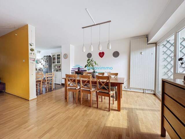 Duplex - 5 pièces de 128m2 — photo du bien