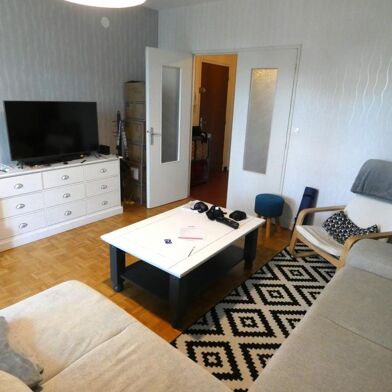Appartement 3 pièces 865 €