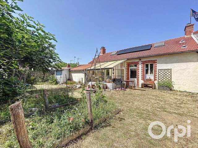 Maison À Vendre — photo du bien