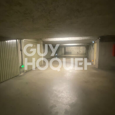 Garage  115 €