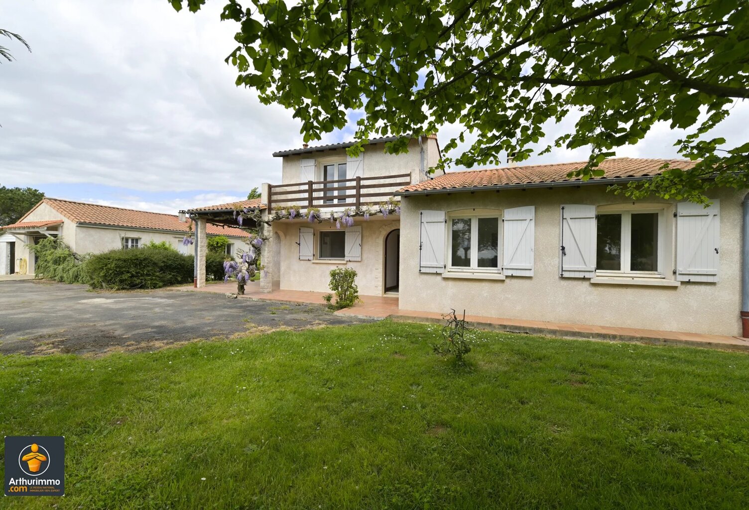 Maison à louer de 135m² à Fressines — photo 1