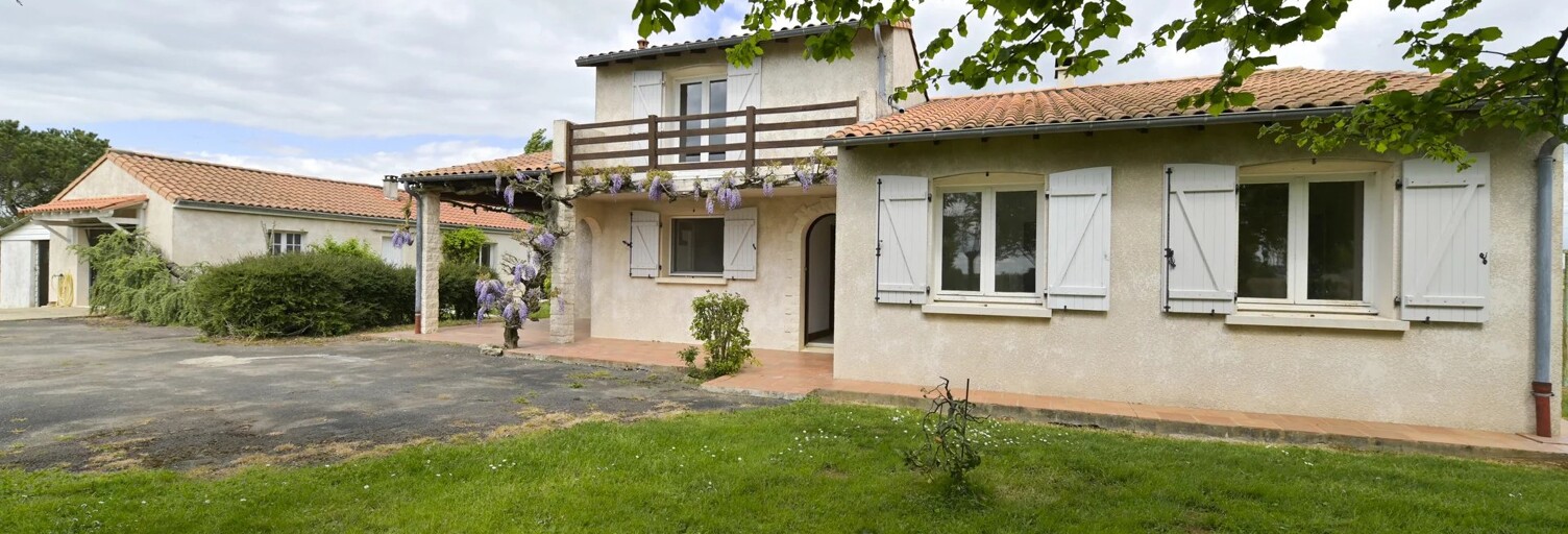 Maison 6 Pièces 135 m² à louer à Fressines (79370)