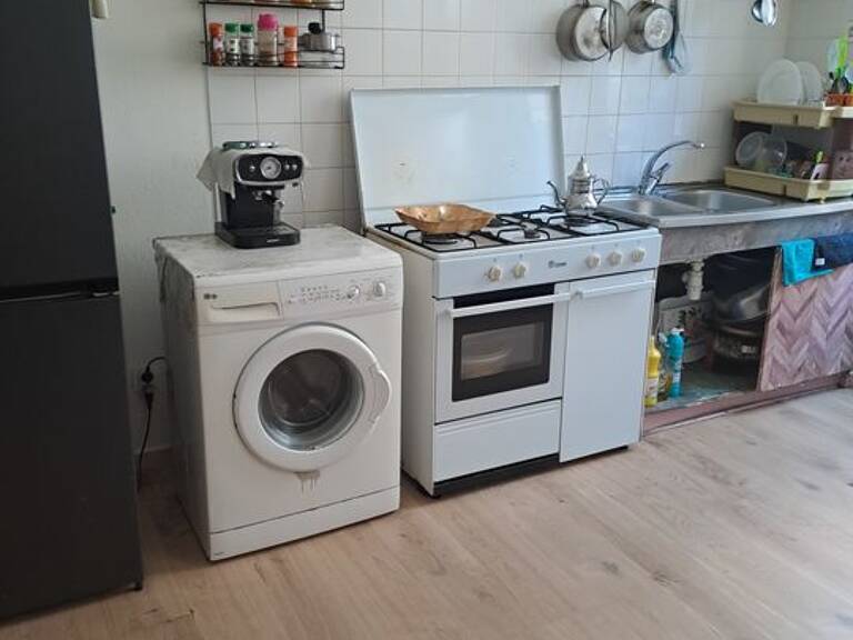Immeuble avec 2 appartements à vendre sur la commune de — photo 1