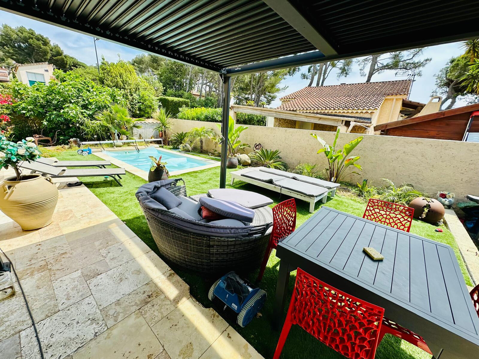 Villa / Maison  T4 à vendre Six-Fours-les-Plages 83140