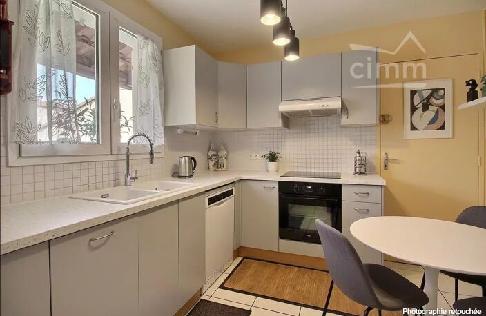 MONTPELLIER (34070), La Martelle, Maison 5 pièces de 94m² avec 4 — photo 2