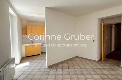 EXCLUSIVITÉ Appartement de type 4 avec cave et parking privatif en centre ville — photo du bien