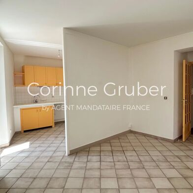 Appartement 4 pièces 94000 €