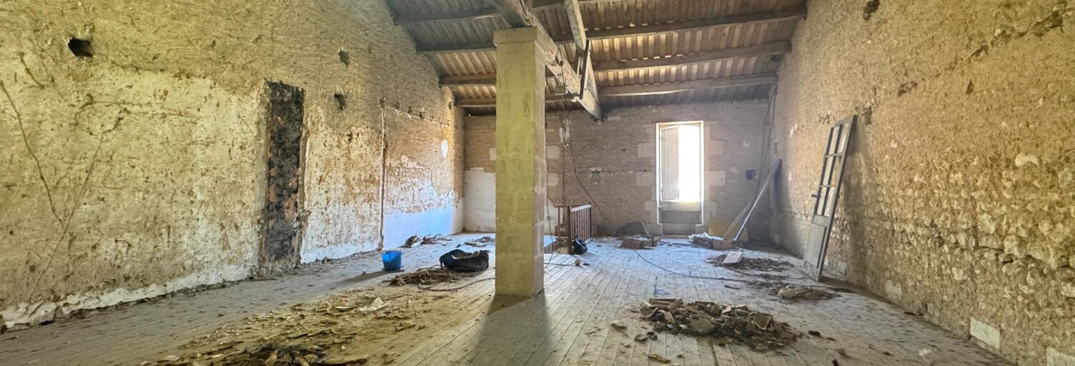 Immeuble  237 m² à vendre à Mirambeau (17150)